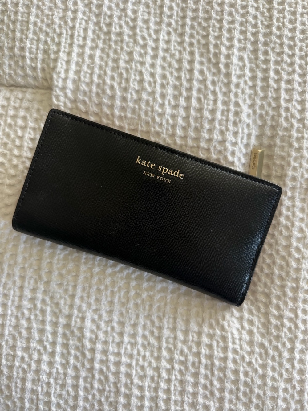 kate spade New York wallet